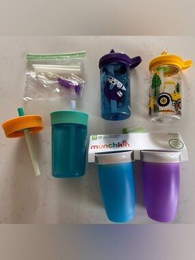 Toddlers & Kids Cups / Water Bottle Lot: Munchkin 360, Camelbak Eddy & Owala